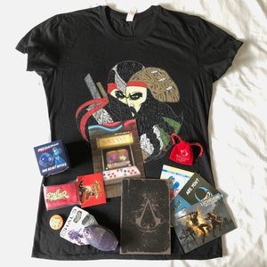 Loot Crate November 2014 "Battle" + Bonus Art Book
